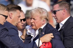 trump-shooting-secret-service-lectern-1-6963354-1720958118041
